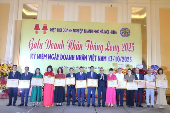 Hà Nội vinh danh doanh nghiệp, doanh nhân xuất sắc