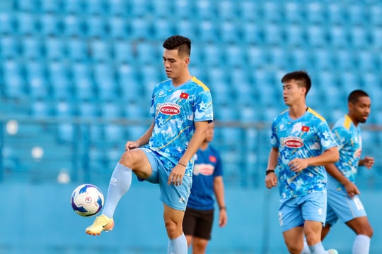 Tiền đạo Nguyễn Tiến Linh: “Đội tuyển Việt Nam quyết thắng Nepal trong cả hai lượt trận”