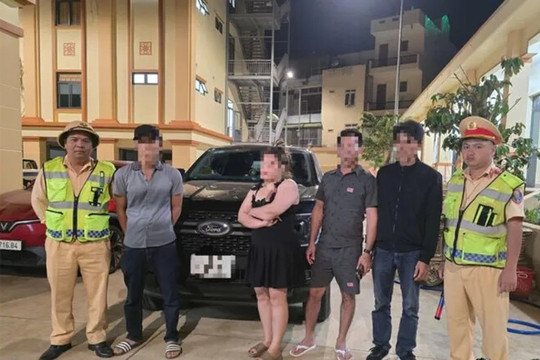 Công an vào cuộc vụ tài xế xe bán tải hành hung người trên Quốc lộ 14