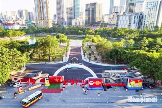 Kinh tế Thủ đô tăng trưởng ấn tượng, cơ cấu chuyển dịch đúng hướng