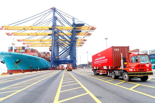 Kinh tế tăng trưởng tích cực, duy trì đà phục hồi mạnh mẽ