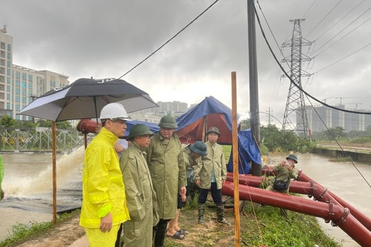 Lãnh đạo TP thị sát, chỉ đạo tập trung ứng phó mưa, lũ