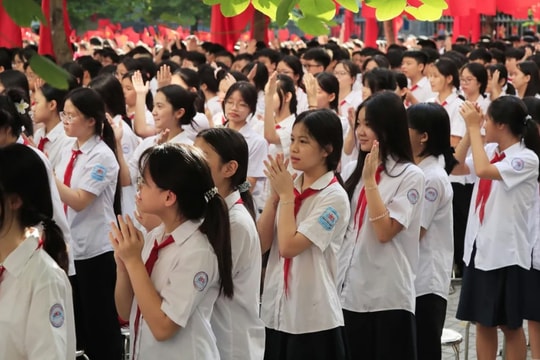 Bổ sung quy định xử lý các hành vi xúc phạm nhà giáo