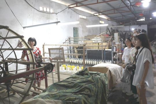 Tin tức đặc biệt trên báo in Hànộimới ngày 7-10-2025