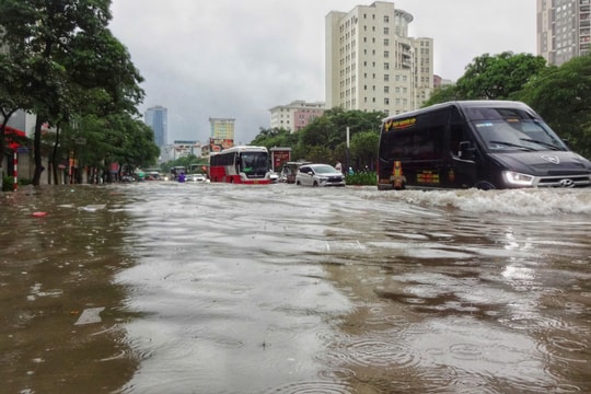 Bộ Công Thương yêu cầu chủ động ứng phó mưa lũ do hoàn lưu bão số 11 gây ra