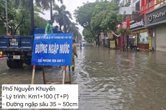 Hà Nội còn 29 điểm ngập nặng, phương tiện không lưu thông được