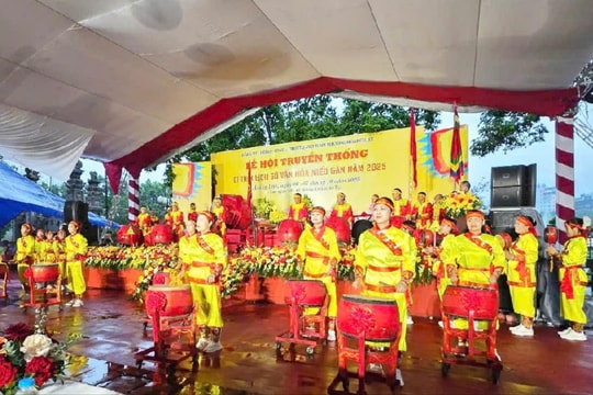 Lễ hội truyền thống Di tích lịch sử văn hóa Miếu Gàn diễn ra thiêng liêng, ý nghĩa