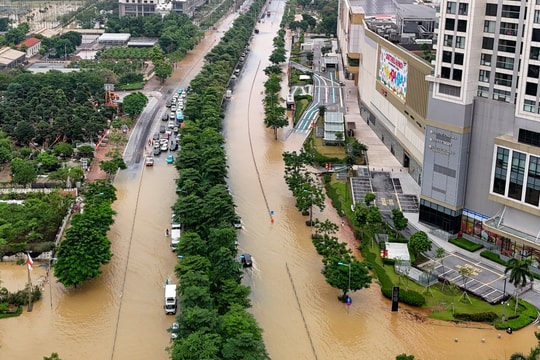 Hà Nội: Còn 62 điểm ngập trong chiều 8-10