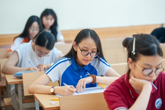 Bộ GD&ĐT ban hành chương trình giáo dục nâng cao dành cho các môn chuyên
