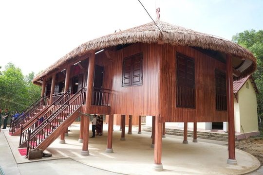Gắn bó nghĩa tình quân dân vùng núi A Lưới