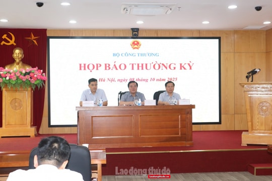 Ngành Công Thương tăng tốc, xuất nhập khẩu vượt xa mục tiêu năm