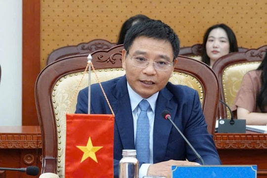 Thị trường chứng khoán trở thành kênh huy động vốn chủ lực của nền kinh tế