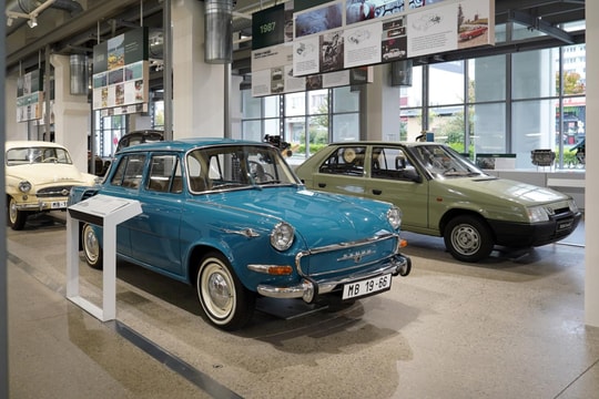 Mãn nhãn ngắm xe cổ xuyên suốt lịch sử 130 năm của Skoda