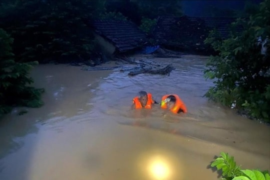 [Podcast] Lạng Sơn ngập lụt nghiêm trọng, hàng nghìn hộ dân mắc kẹt giữa biển nước