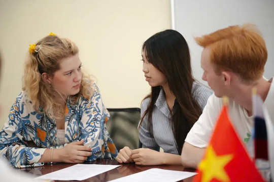 Cho phép thi cấp chứng chỉ Tiếng Việt ở nước ngoài