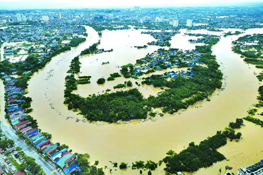 Hà Nội và 3 tỉnh thành ứng phó khẩn cấp lũ đặc biệt lớn trên sông Cầu, sông Thương
