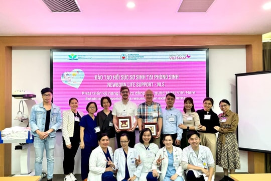 Bác sĩ Lê Quang Minh: Lan tỏa tinh thần tận tâm và đổi mới trong nghề y