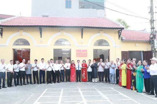 Hà Nội gắn biển công trình “dân vận khéo” tại thôn Vĩnh Ninh, xã Đại Thanh