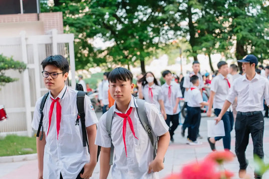 100% trường học Hà Nội học trực tiếp trở lại từ hôm nay, ngày 9/10