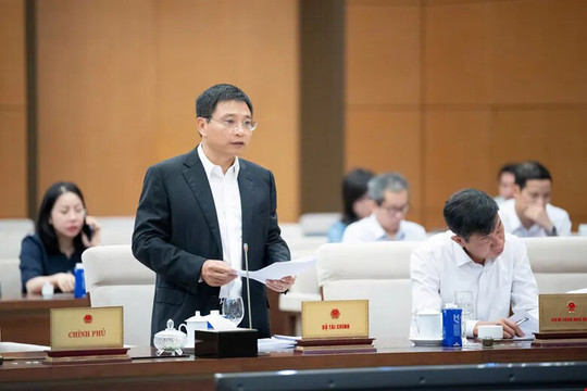 Sửa đổi Luật Giá: Tập trung phân cấp, kiểm soát thị trường