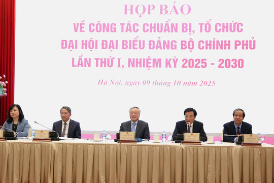 453 đại biểu dự Đại hội Đại biểu Đảng bộ Chính phủ lần thứ nhất