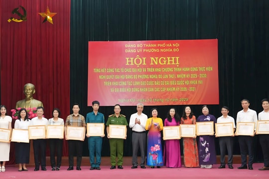 Nghĩa Đô quyết tâm xây dựng phường “xanh, văn minh, hiện đại, Nhân dân hạnh phúc”