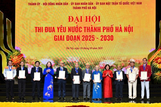 Vinh danh 10 "Công dân Thủ đô ưu tú" năm 2025