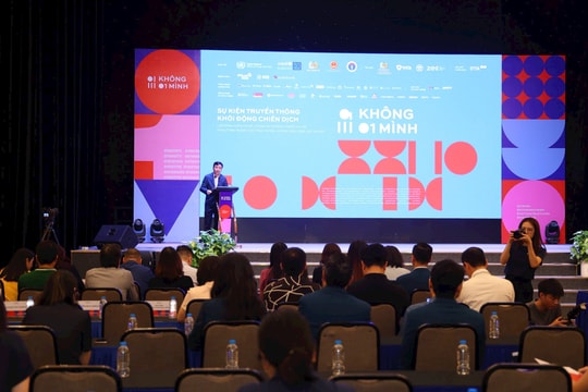 Khởi động chiến dịch "Không một mình" bảo vệ thanh thiếu niên trước nguy cơ bắt cóc trên mạng