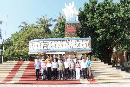 Khu Cháy Anh hùng - khát vọng vươn cao
