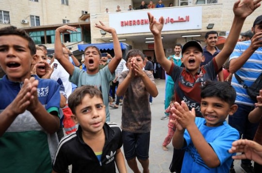 Không ai buộc phải rời khỏi Gaza theo thỏa thuận ngừng bắn