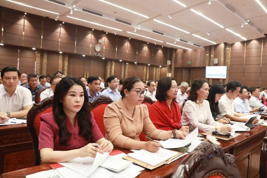 Định vị \"chìa khoá\" vận hành mô hình chính quyền địa phương hai cấp Bài 5: Áp dụng tư duy mới để đáp ứng những yêu cầu mới