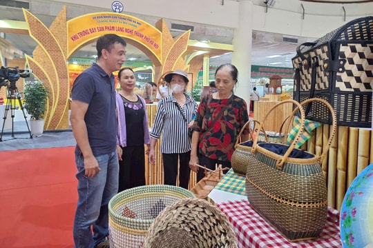 Khai mạc Hội chợ làng nghề Việt Nam lần thứ 21