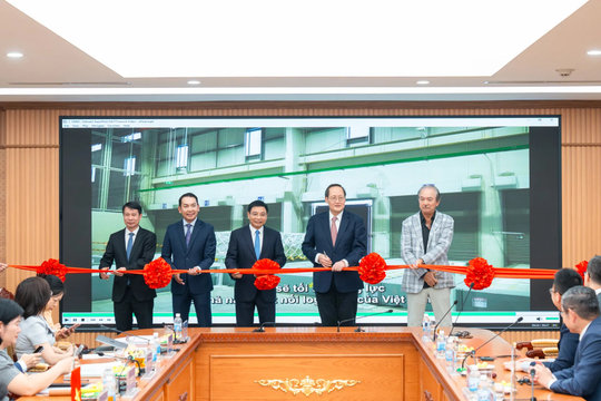 “Siêu cảng” logistics thông minh của Bầu Hiển chính thức kích hoạt kho hàng không kéo dài