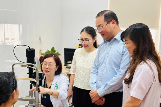 Các phường tập trung chăm lo sức khỏe cho người cao tuổi
