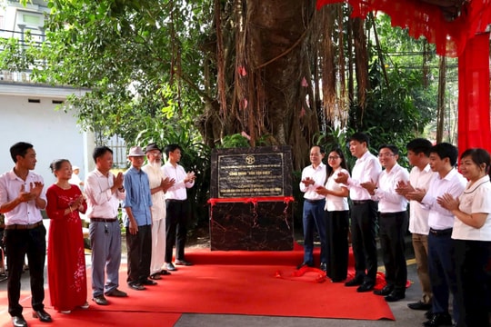 Gắn biển công trình “Dân vận khéo” thiết thực với cộng đồng