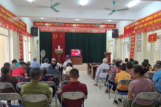 Phường Xuân Phương triển khai phòng họp trực tuyến đến 14 tổ dân phố