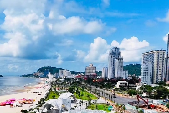 Chung tay phát triển du lịch xanh, bền vững