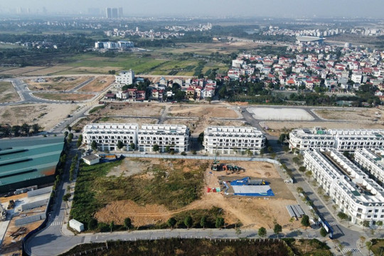 Thủ tướng Phạm Minh Chính: Nhà ở xã hội phải đầy đủ hạ tầng giao thông, điện, nước, y tế, giáo dục...