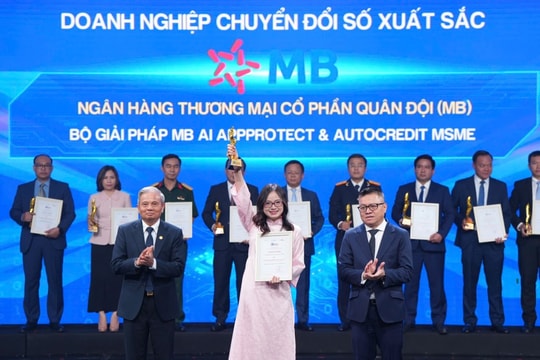 MB nhận giải thưởng Chuyển đổi số Việt Nam 2025