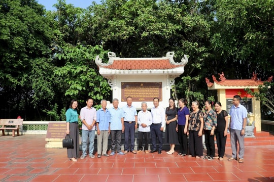 Về Hòa Chanh nghe chuyện Đại hội Đảng giữa lửa đạn năm xưa