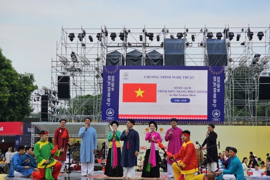 Lễ hội văn hoá Thế giới tại Hà Nội thắt chặt tình hữu nghị giữa các Quốc gia