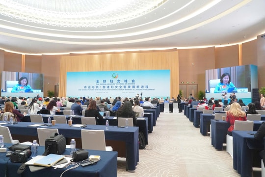 Hội nghị Thượng đỉnh toàn cầu về phụ nữ