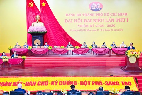 Khai mạc phiên trù bị Đại hội đại biểu Đảng bộ TP Hồ Chí Minh lần thứ I