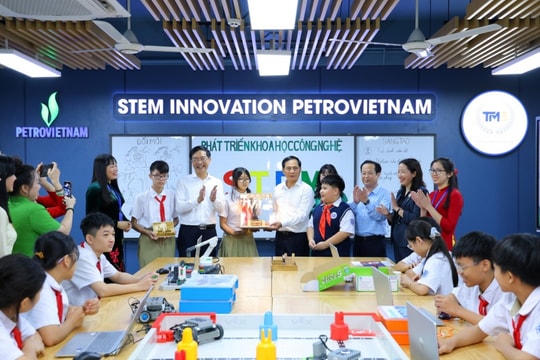 Petrovietnam kiến tạo tương lai tri thức với sứ mệnh STEM Innovation