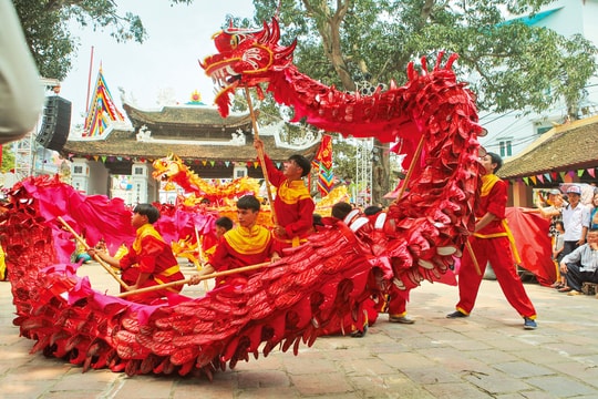Phát huy hào khí Thăng Long, khơi dậy khát vọng vươn mình