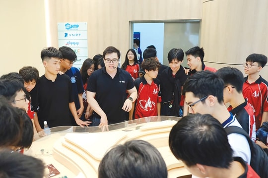 Kiến tạo hệ sinh thái cho ngành công nghiệp mới của Hà Nội