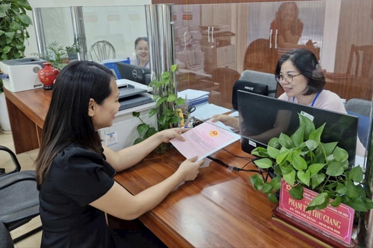 Hà Nội: Trong năm 2025, cắt giảm ít nhất 30% thời gian thực hiện thủ tục hành chính