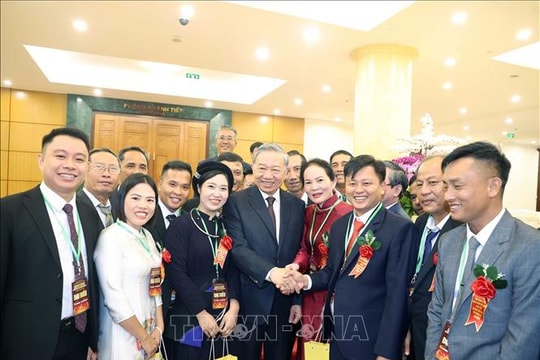 Tổng Bí thư Tô Lâm gặp mặt đại biểu Nông dân Việt Nam xuất sắc, Nhà khoa học của nhà nông năm 2025