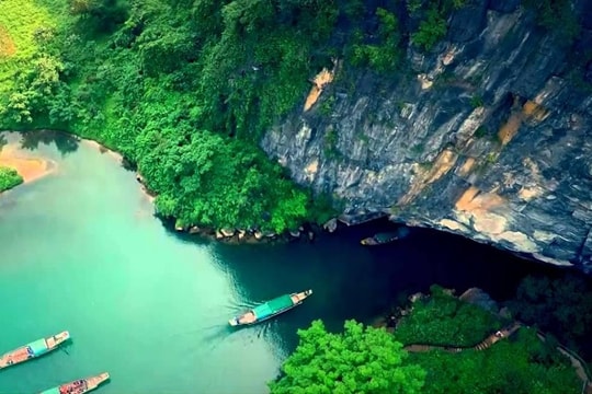 [Podcast] Phong Nha - Kẻ Bàng thắng lớn tại Giải thưởng Du lịch thế giới 2025