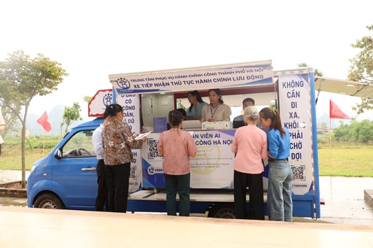Hà Nội đưa dịch vụ công về tận thôn